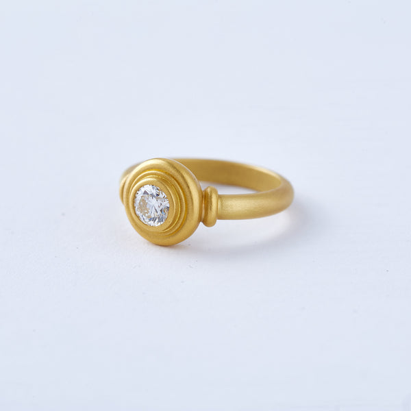 22k Yellow Gold and Diamond Ring